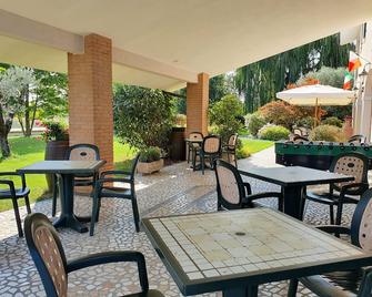 Agriturismo Il Cascinale - Trévise - Patio