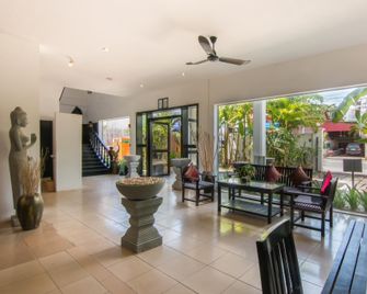 288 D'Angkor Inn - Siĕm Réab - Aula