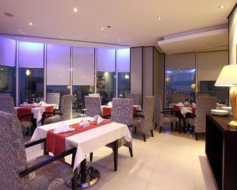 Mena Hotel Al Jubail - Al Jubail - Restaurante
