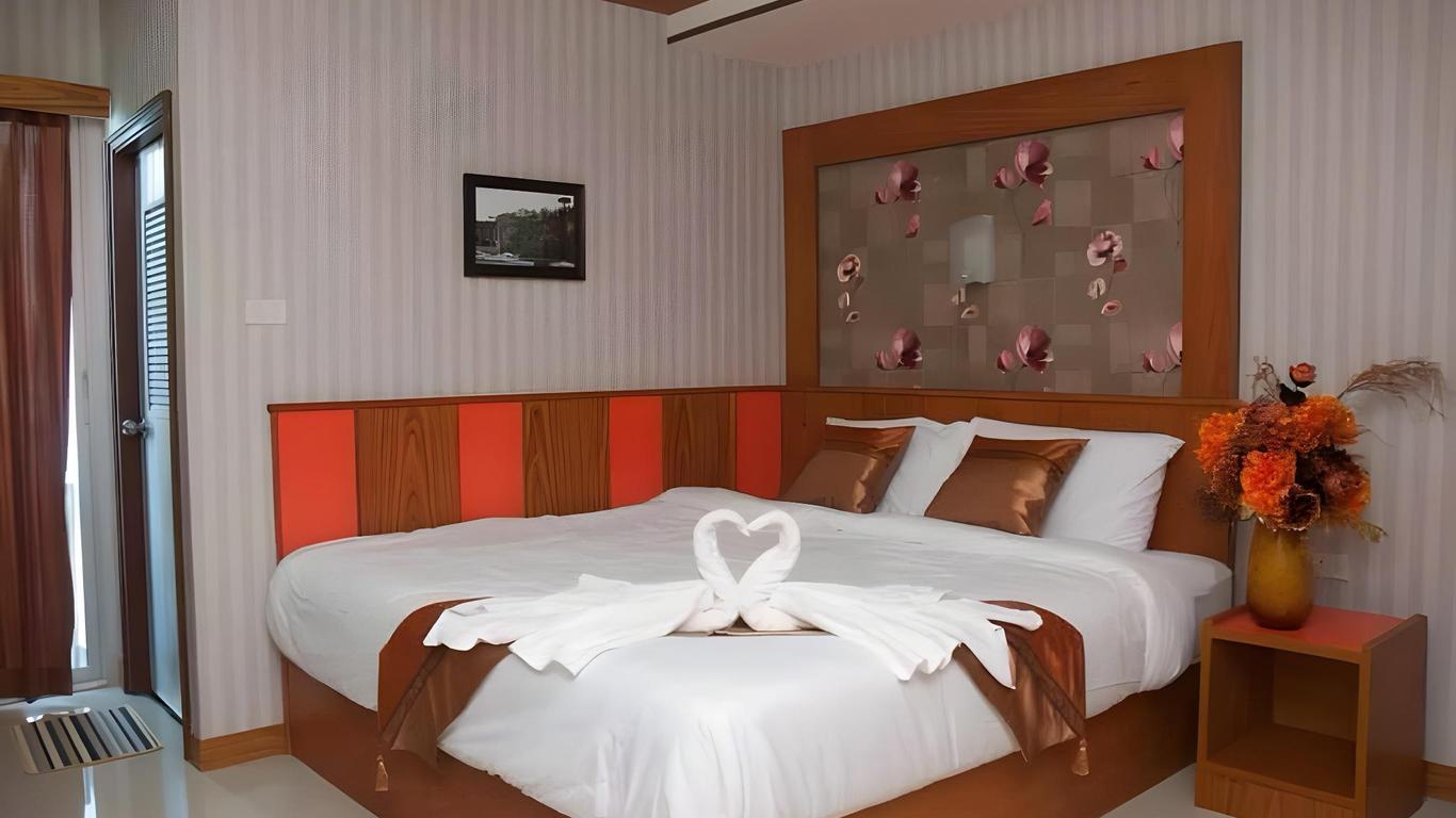 Sorrento Hotel And Residence