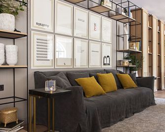 Terra Dominicata - Hotel & Winery - Adults Only - La Morera de Montsant - Sala de estar