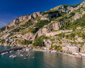 Hotel La Bussola - Amalfi