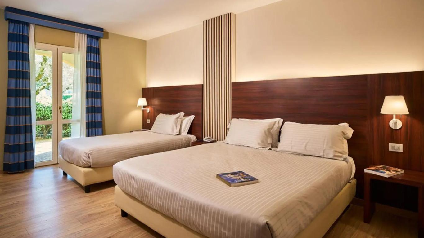 Delfina Palace Hotel