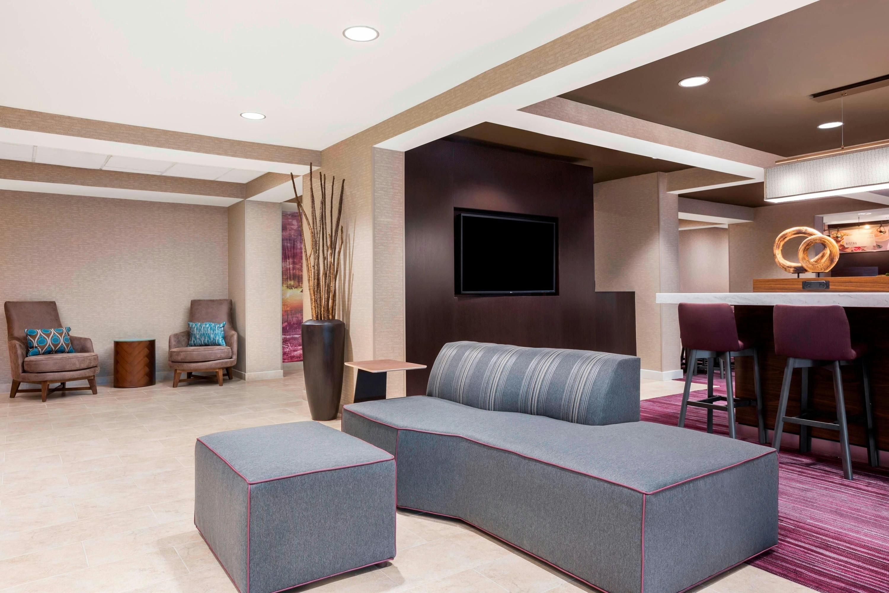 Courtyard by Marriott Bowling Green Convention Center - באולינג גרין - סלון