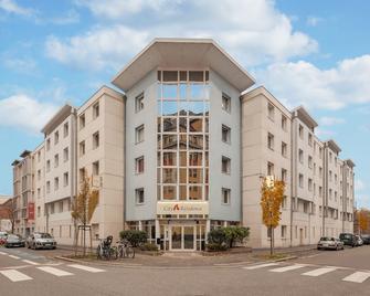 سيتي ريزيدنس أكسيس ستراس بورج - ستراسبورغ - مبنى