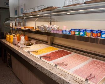 Hotel Regina Rio de Janeiro - Rio de Janeiro - Buffet