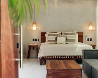 San Trópico Petit Hotel & Peaceful Escape - Puerto Vallarta