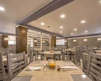 Golden Sun Resort & Spa - Adults Only - Kalamaki - Restaurant