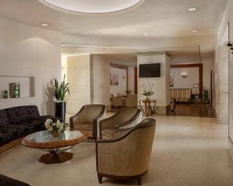 UNA Hotel Roma - רומא - לובי