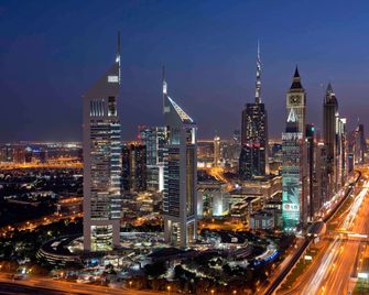 Swissôtel Al Murooj Dubai - Dubái - Edificio