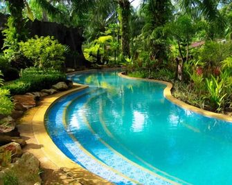 Nattha Waree Hot Spring Resort and Spa - Krabi - Piscina