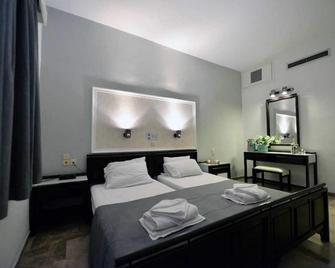 Hotel Anna Apartments - Kokkini Hani - Slaapkamer