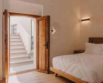 Hotel Boutique Casa Yága - Santiago de Querétaro - Pasillo