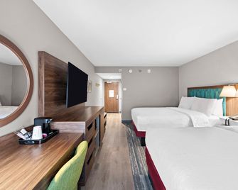 Hampton Inn by Hilton Los Angeles Airport - אינגלווד - חדר שינה