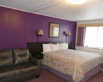 Cedars Motel - Ironwood - Bedroom