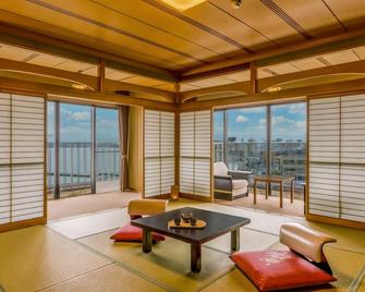 Ooedo Onsen Monogatari Premium Kaga Maruya - Kaga