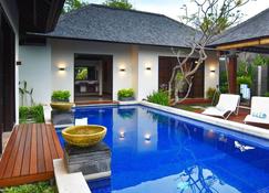 Sp2003 - 2 Bedroom Balinese Style Villa Seminyak - Denpasar - Pool