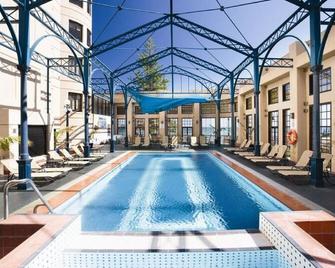 斯坦福格蘭德阿德萊德酒店 - 格雷爾 - 格雷爾 - 游泳池