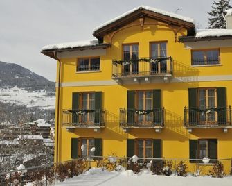Hotel Meublè Sertorelli Reit - Bormio - Building