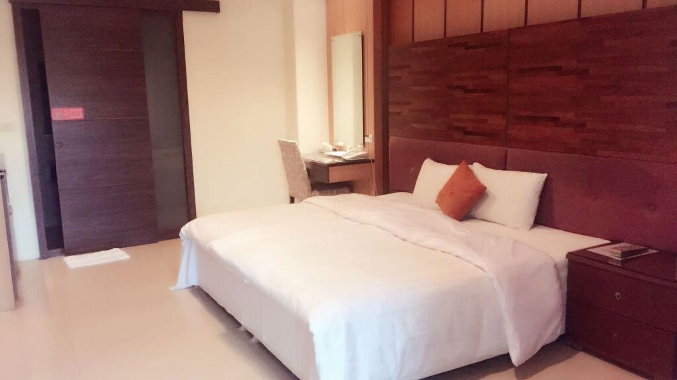 采盈精品汽車旅館