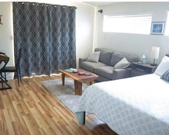 Great little beach house. County License# 6012116 - Los Osos - Bedroom
