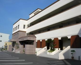 Hotel Luandon Shirahama - Shirahama - Building