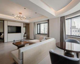 Hawaii International Hotel - Mudanjiang - Sala de estar