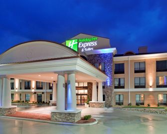 Holiday Inn Express & Suites Saint Robert - Leonard Wood By IHG - סנט רוברט - בניין