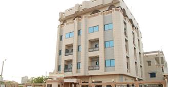 Sea View Hotel - Cotonou - Building