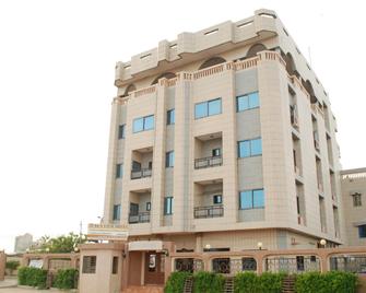 Sea View Hotel - Cotonou - Building