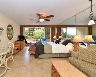 Royal Kahana 104 Rk104 West Maui Studio At Beachfront Resort W - Lahaina - Makuuhuone