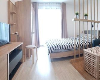Studio Room For Rent @ Ideo Mobi Wongsawang Interchange. Near Mrt,train Station - Băng Cốc - Phòng ngủ