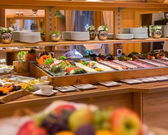 Hotel Mutter-Bahr - Ibbenburen - Buffet