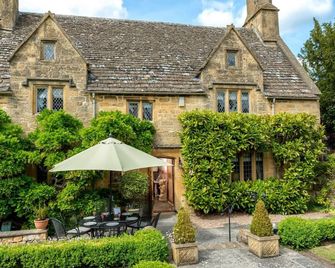 Little Gables - Broadway - Binnenhof