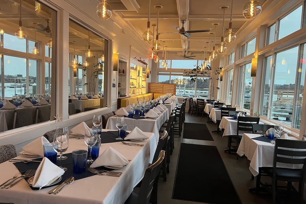 The Hotel at Cape Ann Marina - Gloucester - Restaurant