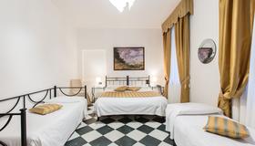 Hotel Agli Artisti - Venice - Bedroom
