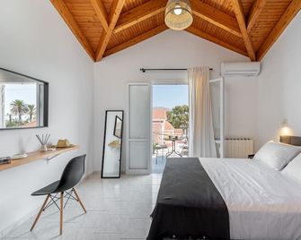 Costa Azzurra Hotel - Skala