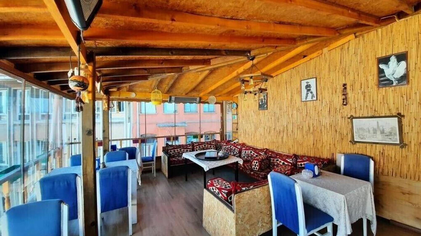 Old City Family Hotel