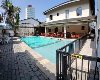 Parque Suítes Guarujá - Guarujá - Bể bơi