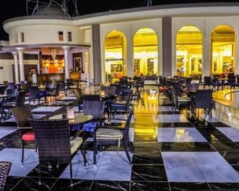 Hostgool SeaSide Chalets Mirage bay resort & aqua park - Hurgada - Restaurante