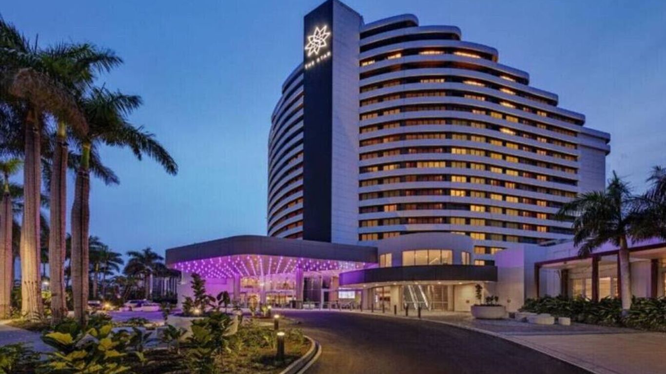 Deluxe Private Apartment and Studio - Ocean Views