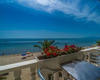 Hotel Avra - Paralia - Balcony