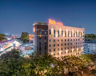 海德拉巴高科技城宜必思飯店 - 海得拉巴 - 建築