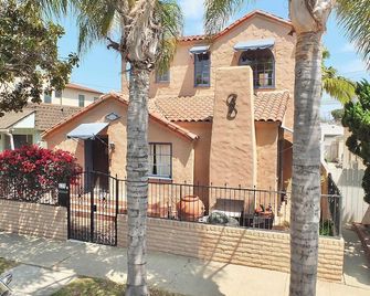 La Brisa 1 Block From the Beach! - לונג ביץ' - בניין