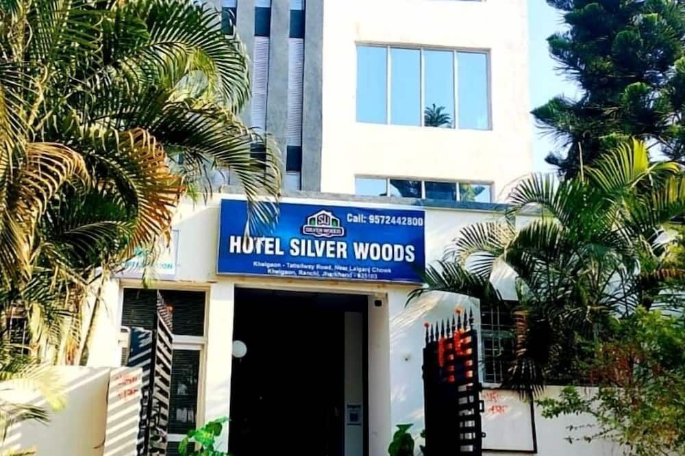 Hotel Silver Woods Ranchi thumbnail 3