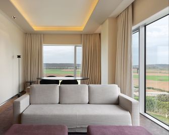 Valbusenda Hotel Bodega & Spa - Peleagonzalo - Sala de estar