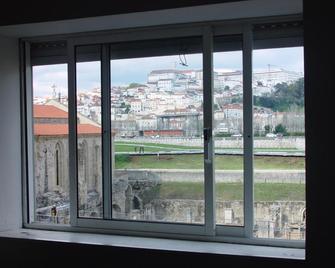 Quarto & Pasta Guesthouse - Coímbra - Balcón