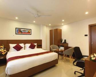Palakunnel Residency - Kottayam - Ložnice