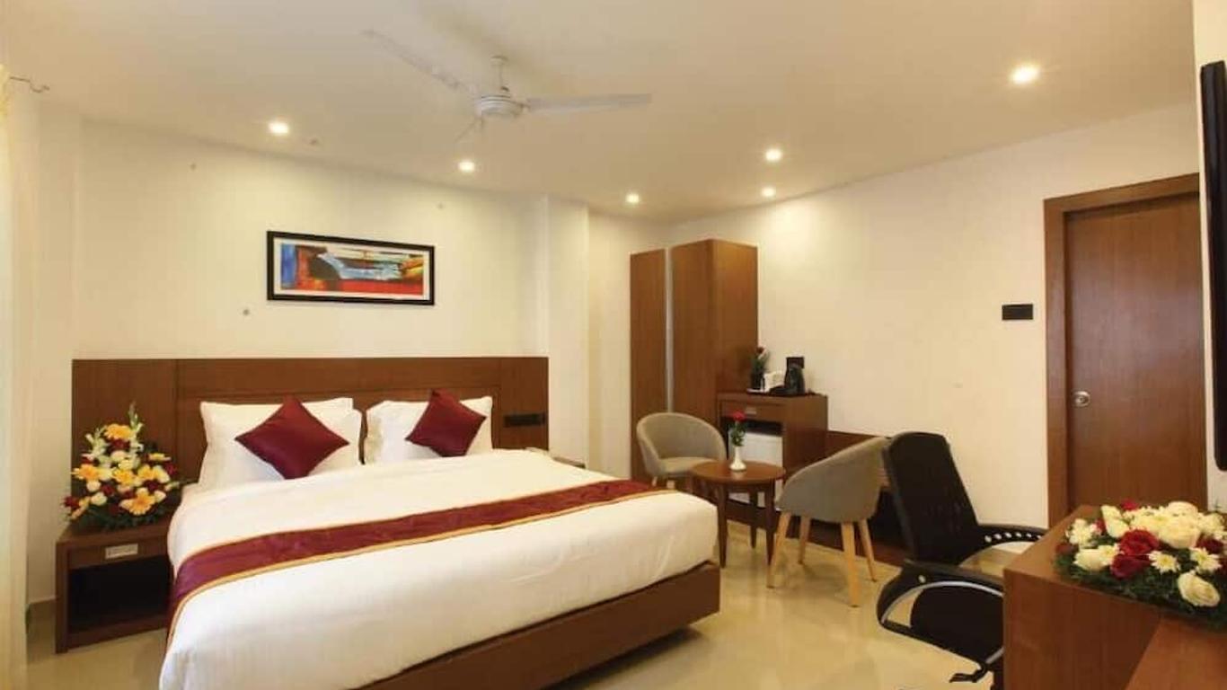 Palakunnel Residency