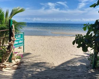 Paseo Verde Beach Resort - San Juan - Beach